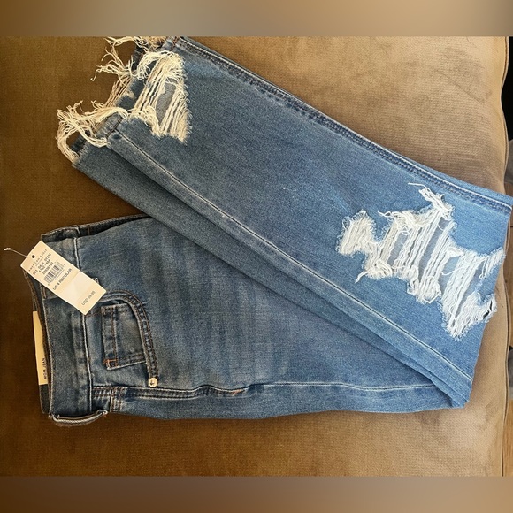 American Eagle MOM jeans - Picture 2 of 4